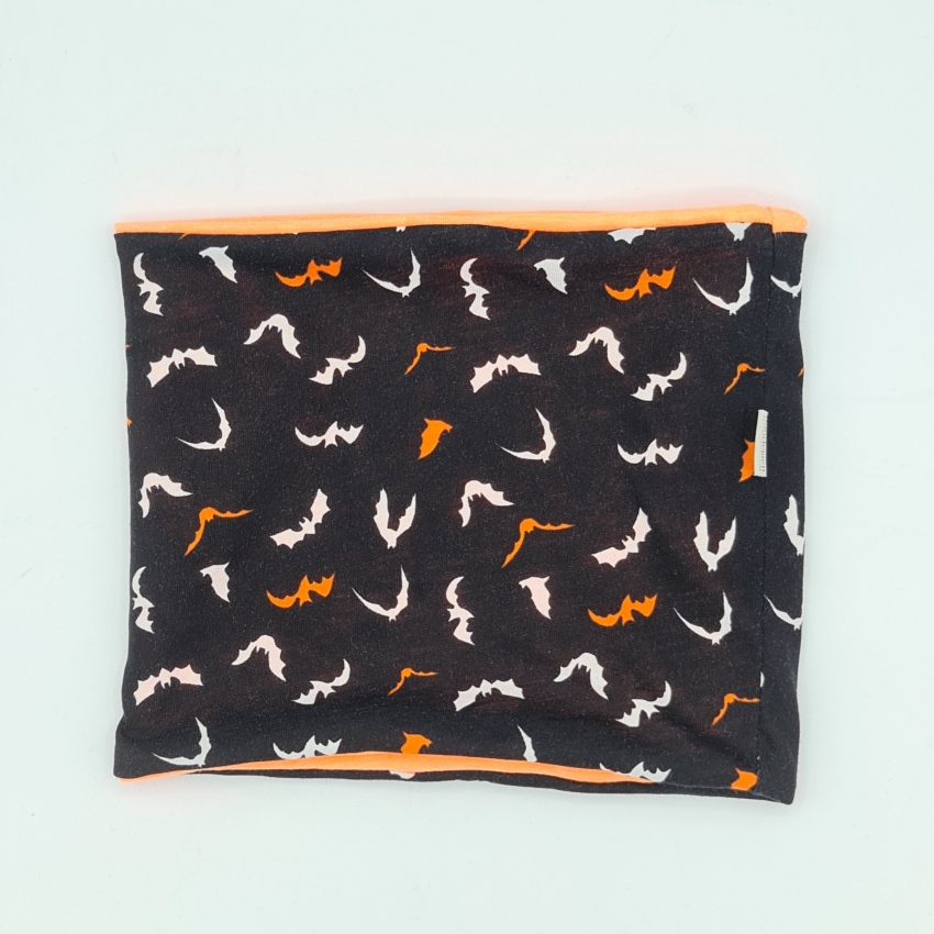 Halloween Loop für Hunde schwarz mit orangenen & weißen Fledermäusen